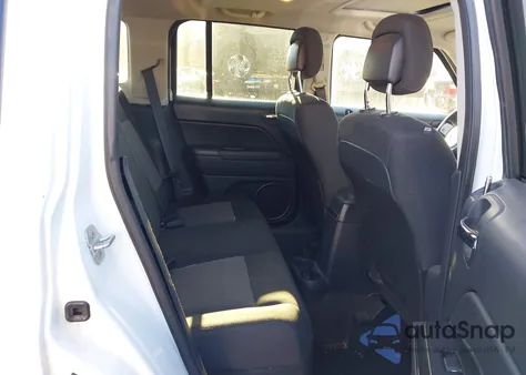 2014 Jeep Patriot Latitude из США, поврежденный, VIN 1C4NJRFB8ED718704